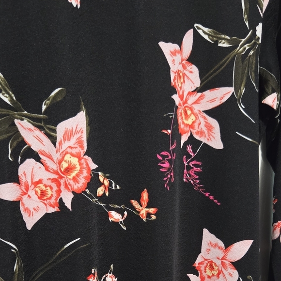 Floral Long Sleeve Dress - Black and Pink - Picture 2 of 2